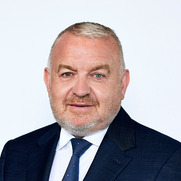 Dennis Barnes